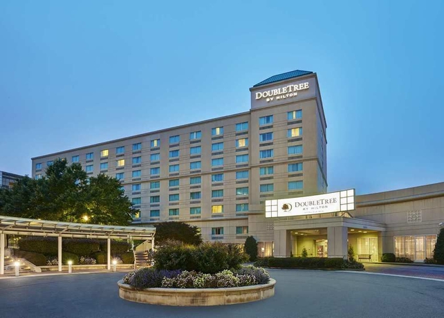 Imagen general del Hotel Doubletree Hotel Charlotte-gateway Village. Foto 2