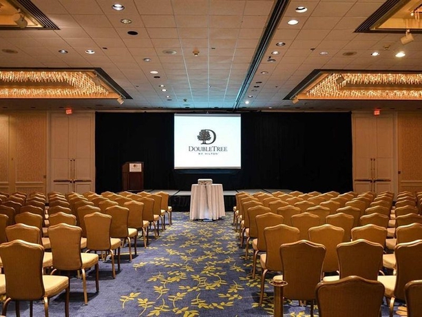 Imagen general del Hotel Doubletree Houston Greenway Plaza. Foto 13