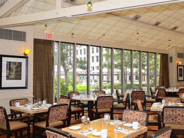 Imagen general del Hotel Doubletree Houston Greenway Plaza. Foto 16