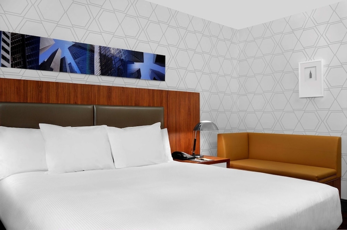Imagen de la habitación del Hotel Doubletree Metropolitan by Hilton. Foto 3
