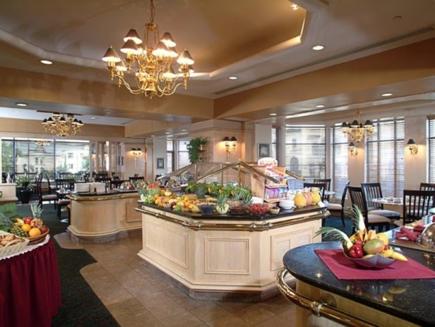 Imagen general del Hotel Doubletree Plaza Montreal. Foto 6