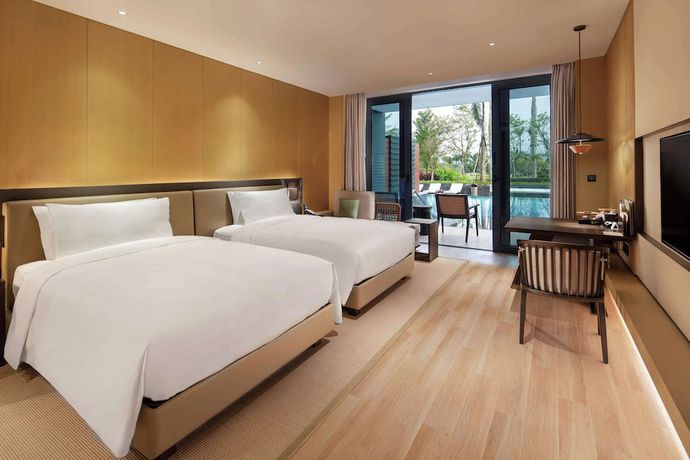 Imagen de la habitación del Hotel Doubletree Resort By Hilton Hainan - Xinglong Lakeside. Foto 16