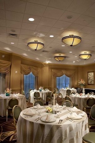 Imagen de los interiores del Hotel Doubletree Resort By Hilton Lancaster. Foto 10