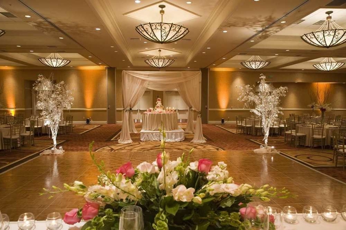 Imagen de los interiores del Hotel Doubletree Suites By Hilton Anaheim Rsrt - Conv Cntr. Foto 7