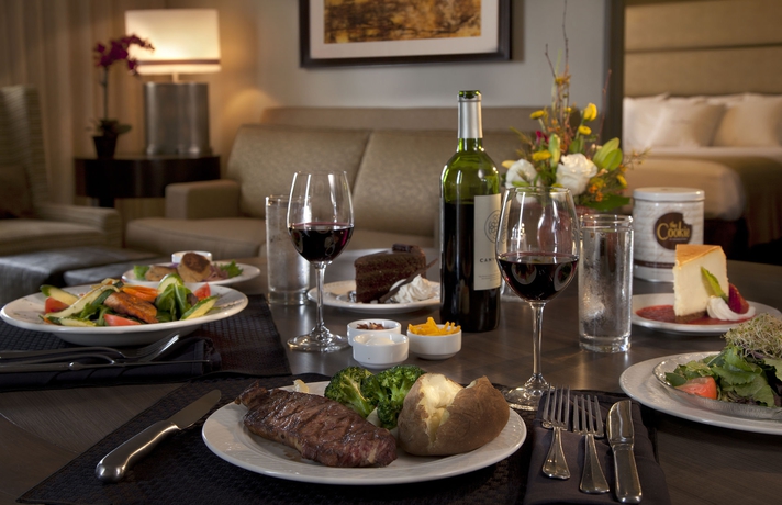 Imagen del bar/restaurante del Hotel Doubletree Suites By Hilton Austin. Foto 5