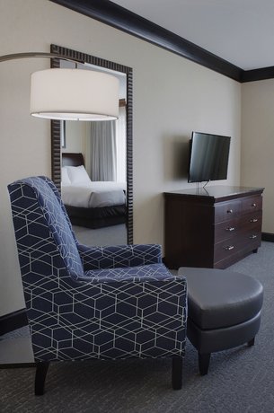 Imagen de la habitación del Hotel Doubletree Suites By Hilton Bentonville. Foto 5