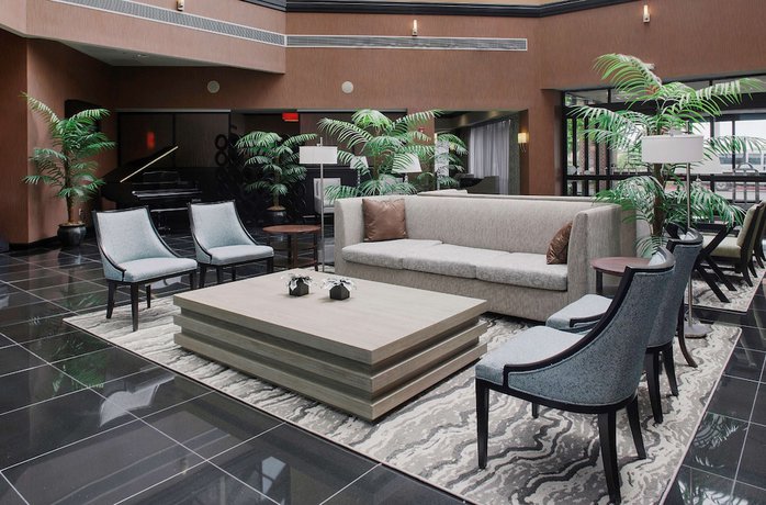 Imagen de los interiores del Hotel Doubletree Suites By Hilton Bentonville. Foto 16