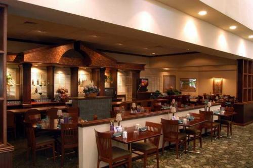 Imagen general del Hotel Doubletree Suites By Hilton Dayton - Miamisburg. Foto 4