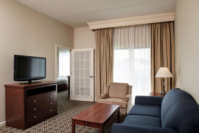 Imagen de la habitación del Hotel Doubletree Suites By Hilton Mt. Laurel. Foto 2