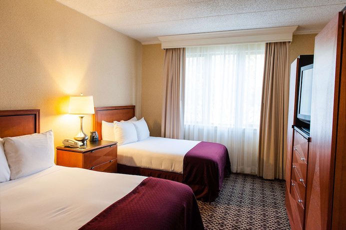 Imagen de la habitación del Hotel Doubletree Suites By Hilton Mt. Laurel. Foto 6
