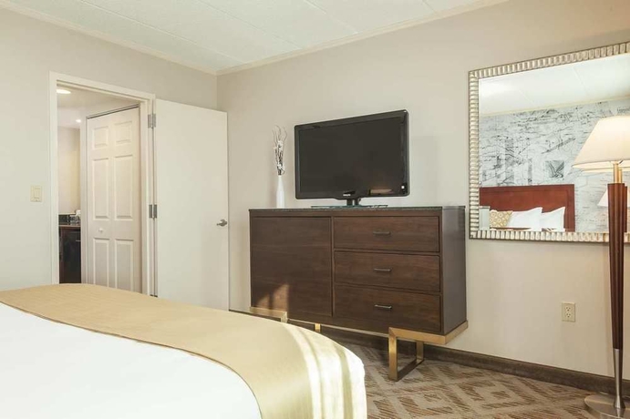 Imagen de la habitación del Hotel Doubletree Suites By Hilton Philadelphia West. Foto 3
