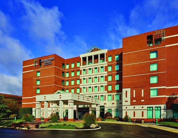 Imagen de los exteriores del Hotel Doubletree Suites By Hilton Philadelphia West. Foto 8