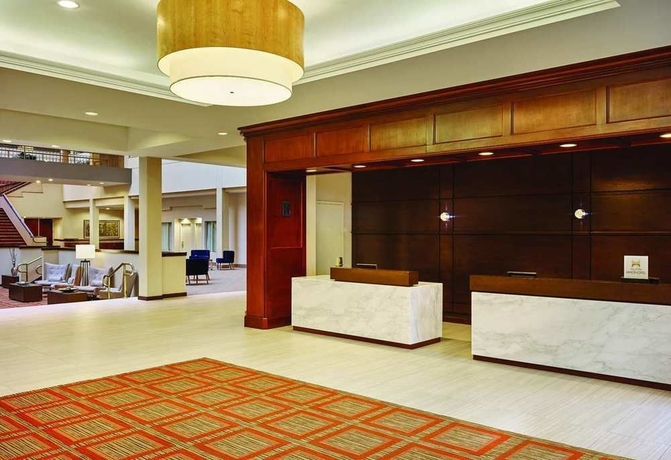Imagen de los interiores del Hotel Doubletree Suites By Hilton Philadelphia West. Foto 12