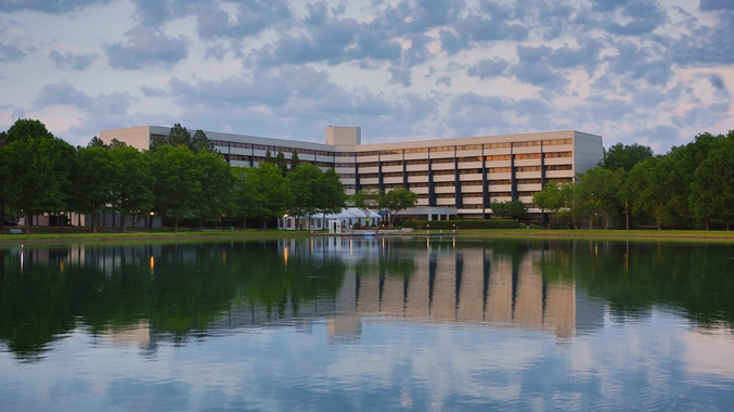 Imagen general del Hotel Doubletree Suites By Hilton Raleigh - Durham. Foto 3