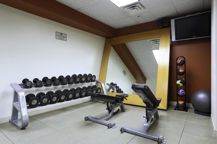 Imagen de los interiores del Hotel Doubletree Suites By Hilton Salt Lake City. Foto 11