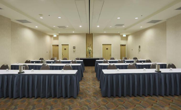 Imagen de los interiores del Hotel Doubletree Suites By Hilton Salt Lake City. Foto 12