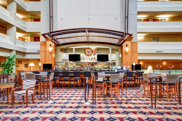 Imagen de los interiores del Hotel Doubletree Suites By Hilton Seattle Airport - Southcenter. Foto 9