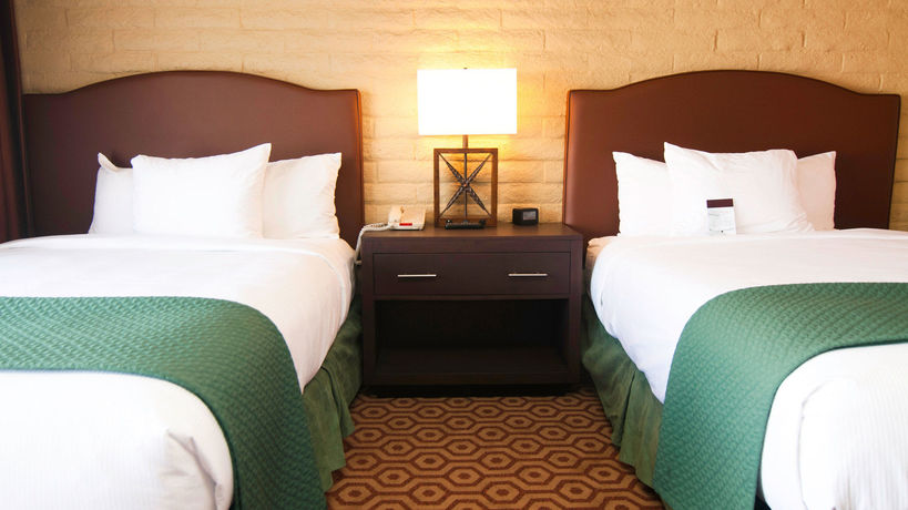 Imagen general del Hotel Doubletree Suites By Hilton Tucson - Williams Center. Foto 1