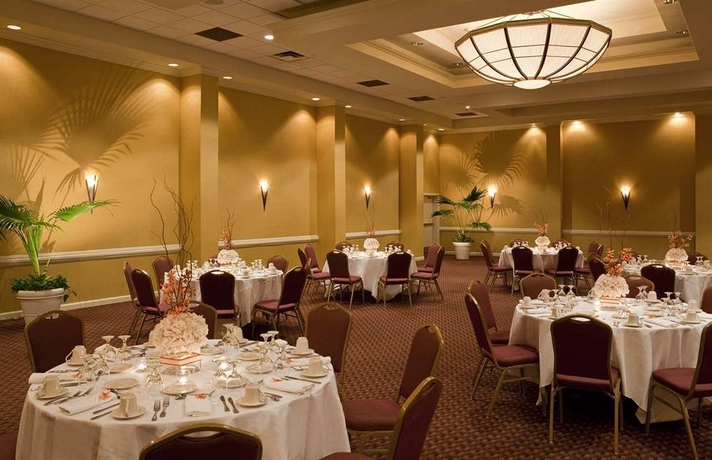 Imagen de los interiores del Hotel Doubletree Tallahassee. Foto 8