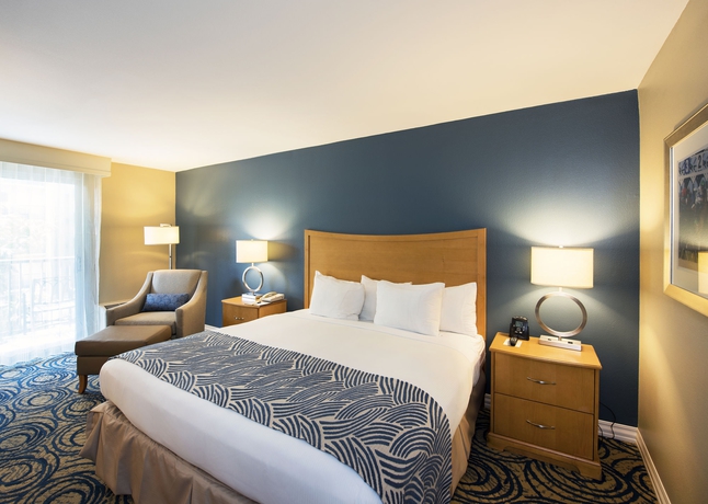 Imagen de la habitación del Hotel Doubletree Tampa Airport. Foto 9