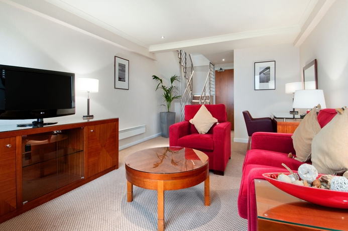 Imagen de los interiores del Hotel Doubletree by Hilton Aberdeen City Centre. Foto 11