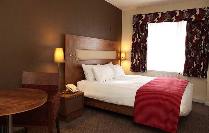 Imagen de la habitación del Hotel Doubletree by Hilton Aberdeen Treetops. Foto 4