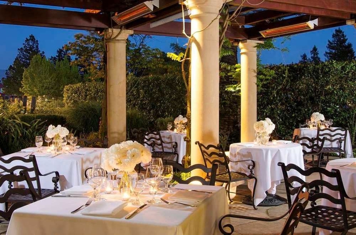 Imagen del bar/restaurante del Hotel Doubletree by Hilton Hotel Sonoma Wine Country. Foto 3