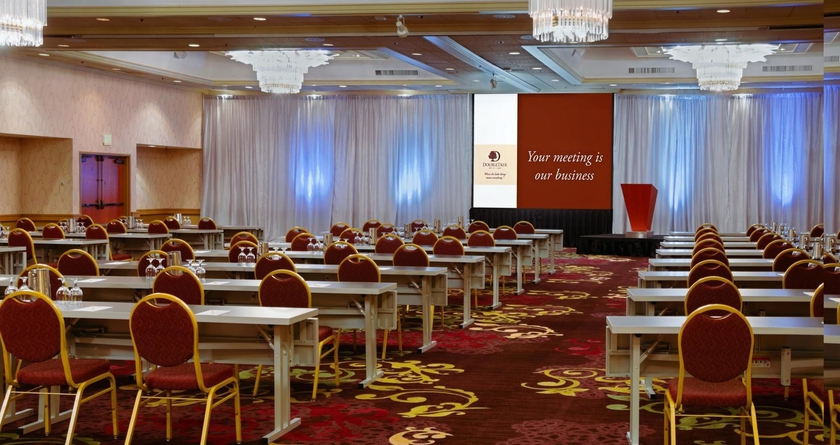 Imagen de los interiores del Hotel Doubletree by Hilton Hotel Sonoma Wine Country. Foto 15