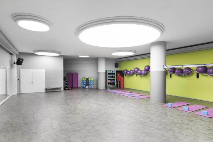 Imagen de los interiores del Hotel Doubletree by Hilton Ljubljana. Foto 31