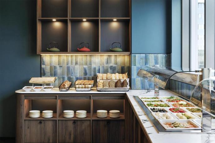 Imagen del bar/restaurante del Hotel Doubletree by Hilton Ljubljana. Foto 7