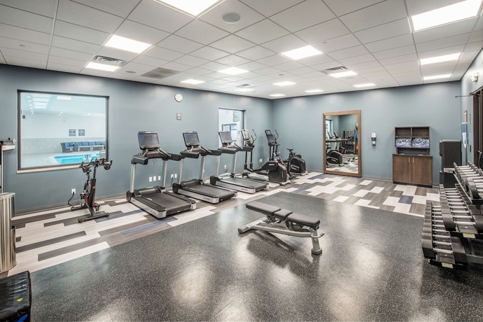 Imagen de los interiores del Hotel Doubletree by Hilton Monroe Township Cranbury. Foto 17