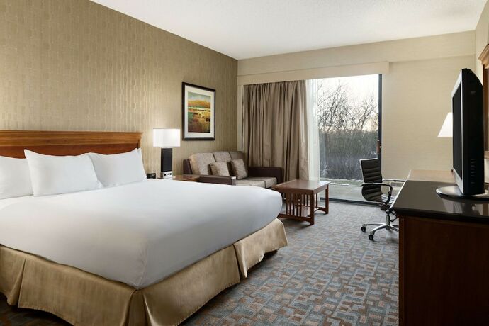 Imagen de la habitación del Hotel Doubletree by Hilton Somerset Hotel and Conference Center. Foto 15