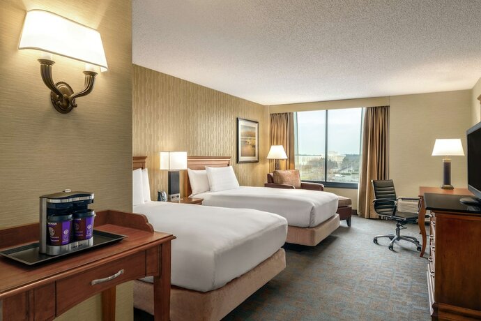 Imagen de la habitación del Hotel Doubletree by Hilton Somerset Hotel and Conference Center. Foto 22