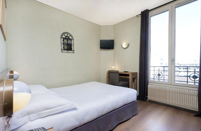 Imagen de la habitación del Hotel Douglas. Foto 9