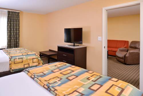 Imagen general del Hotel Douglas Inn and Suites, Cleveland. Foto 1