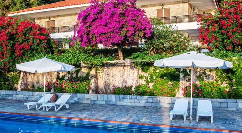 Imagen de los interiores del Hotel Douka Seafront Residences. Foto 20