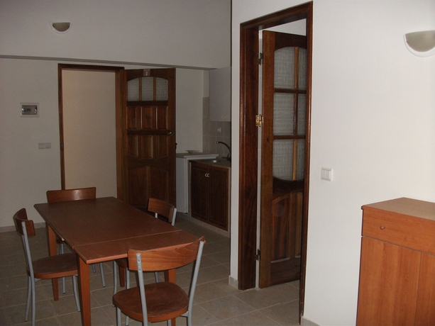 Imagen de los interiores del Hotel Dourada Studios. Foto 15