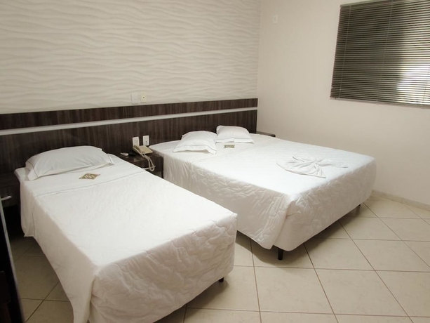 Imagen de la habitación del Hotel Dourados Center. Foto 8