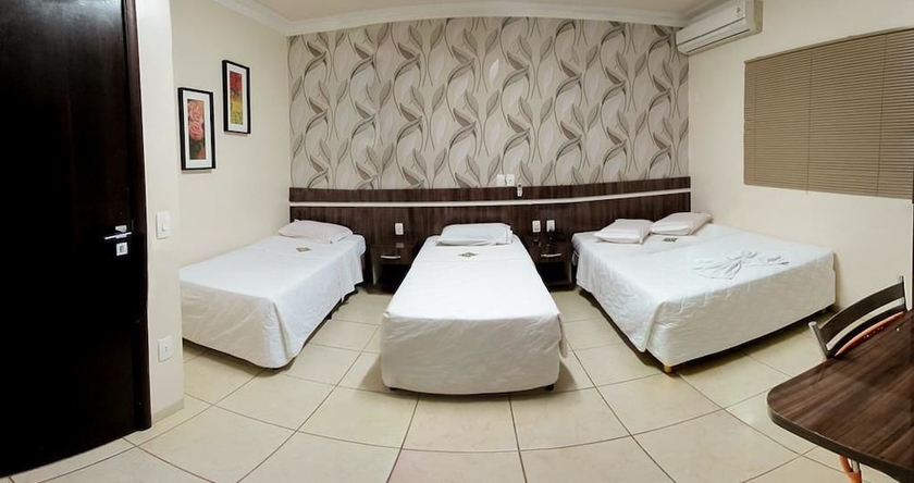 Imagen de la habitación del Hotel Dourados Center. Foto 9