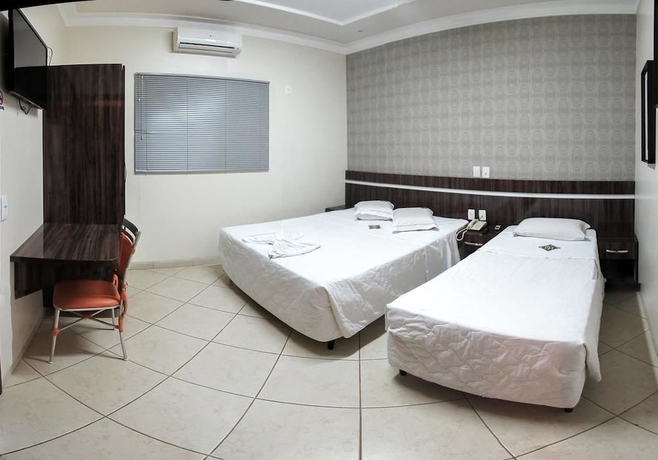 Imagen de la habitación del Hotel Dourados Center. Foto 11