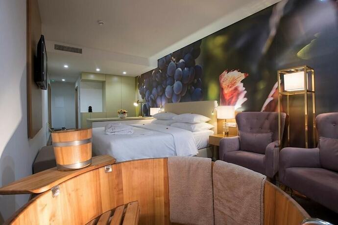 Imagen de la habitación del Hotel Douro Castelo Signature. Foto 11