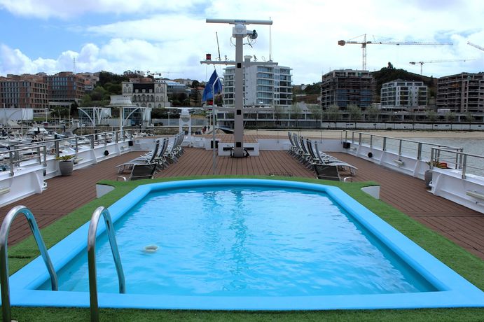 Imagen de la piscina del Hotel Douro Cruiser. Foto 14