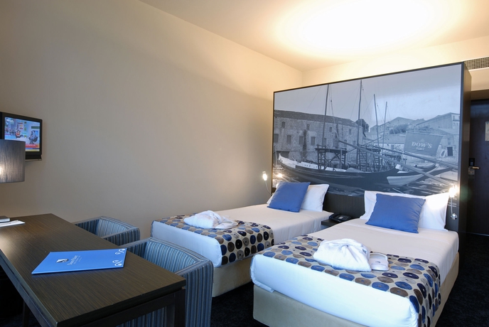 Imagen de la habitación del Hotel Douro Palace Resort and Spa. Foto 5