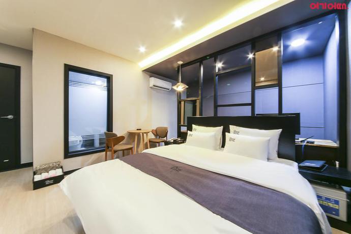 Imagen de la habitación del Hotel Dove Ulsan. Foto 2