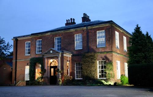 Imagen general del Hotel Dovecliff Hall. Foto 2