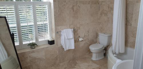 Imagen general del Hotel Dovecliff Hall. Foto 5