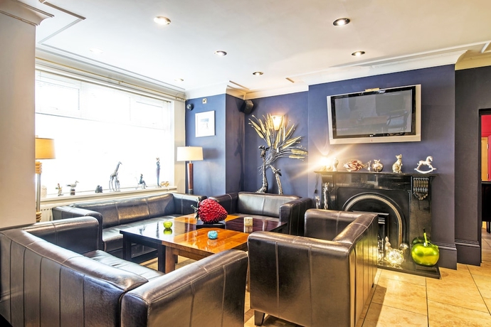 Imagen de los interiores del Hotel Dovedale. Foto 19