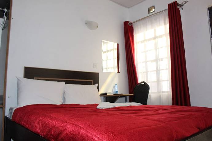 Imagen de la habitación del Hotel Dover Bondo. Foto 11