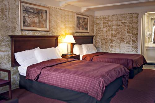 Imagen de la habitación del Hotel Dover Inn and Suites. Foto 8