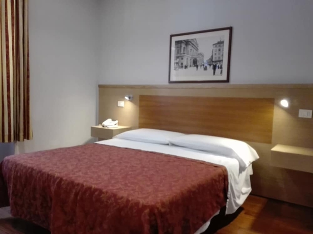 Imagen de la habitación del Hotel Dover, Mil&aacute;n. Foto 14